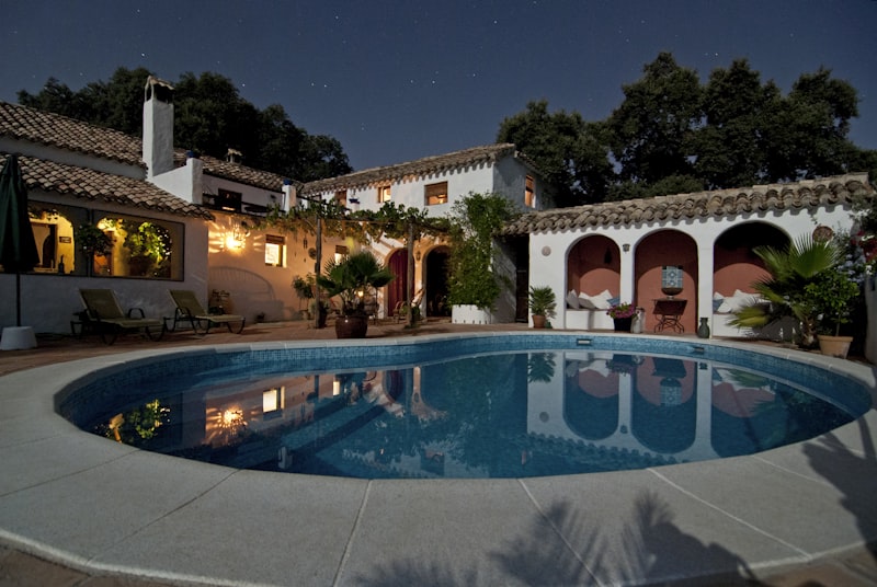 Chalet de tres plantas con Wi-Fi mesh instalado por THRAX